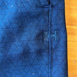 Under Armour size boys 12 golf shorts.